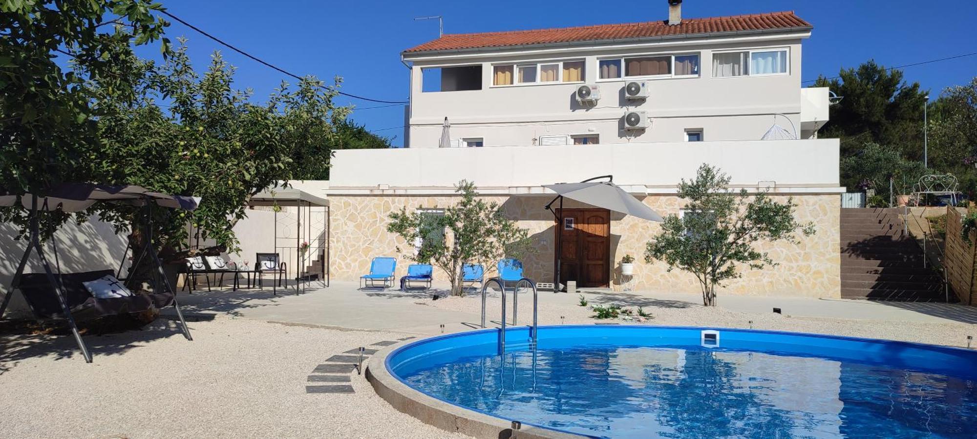 Apartments Villa Mihaela Banj Zewnętrze zdjęcie