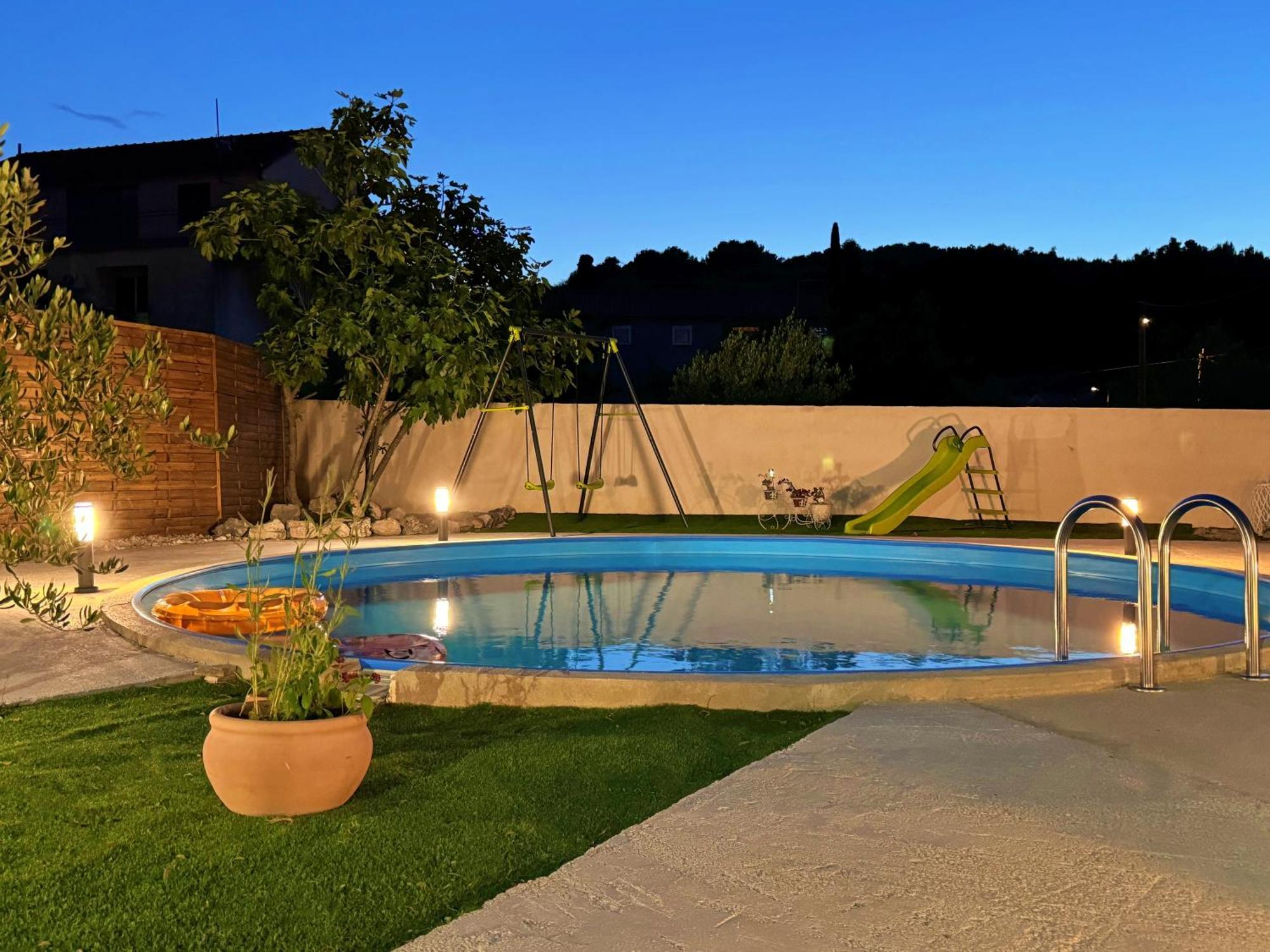Apartments Villa Mihaela Banj Zewnętrze zdjęcie
